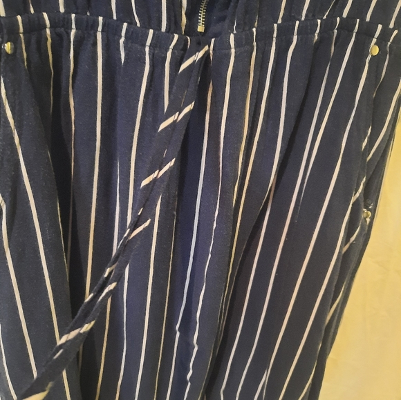 Lily Morgan Dress, size XLg, Navy blue with strap white. - Picture 5 of 6